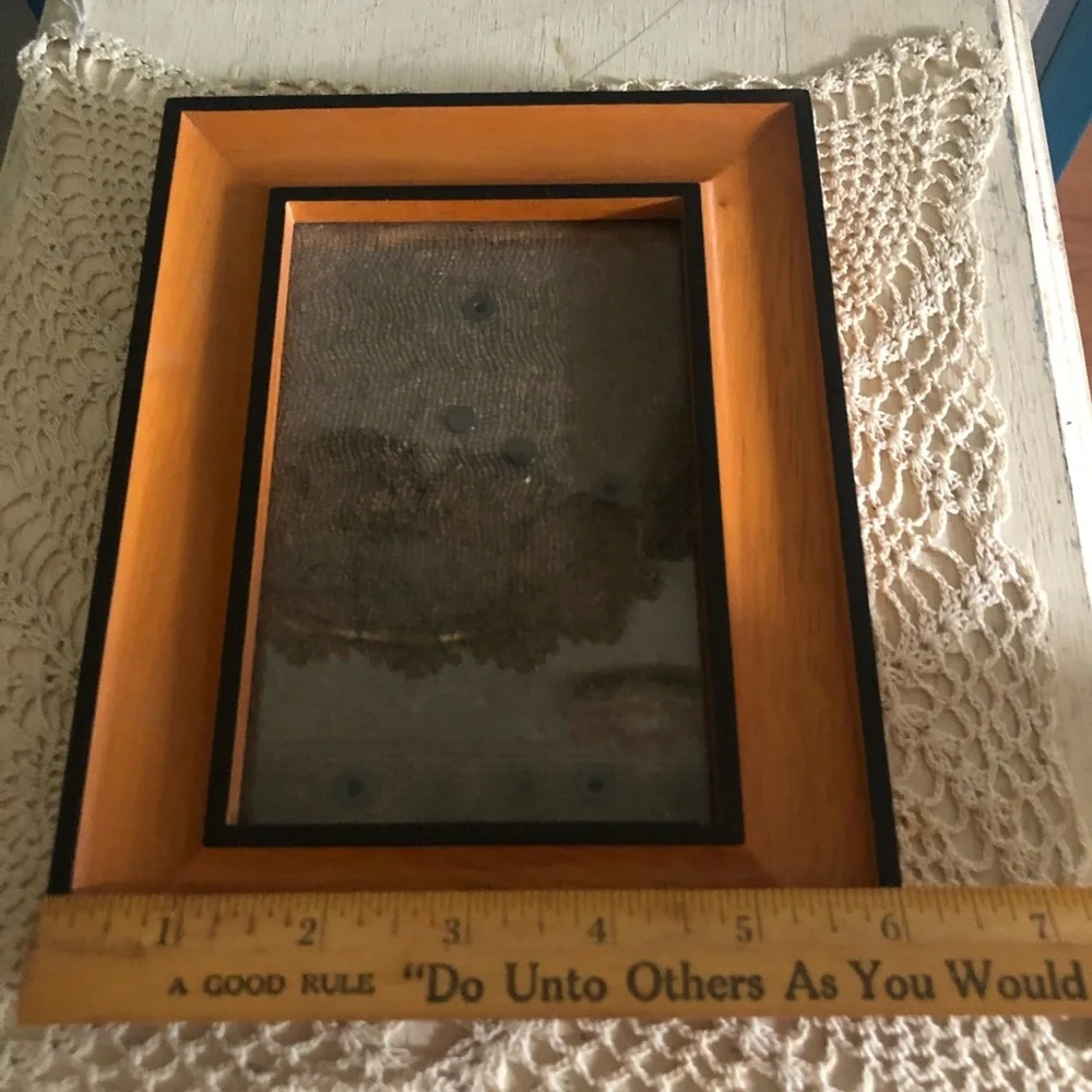 Wood Picture Frame Easel Back